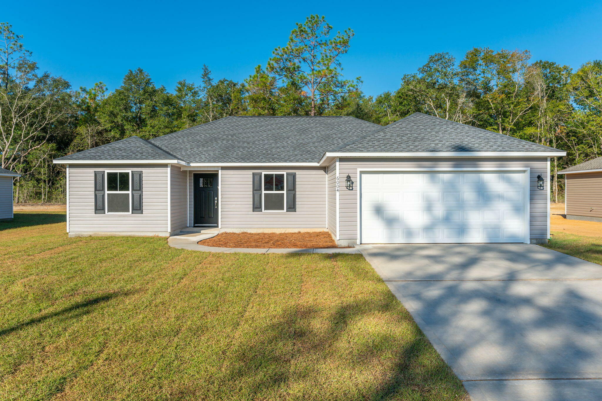 Property Photo:  6017 Colton Blaine Court  FL 32539 