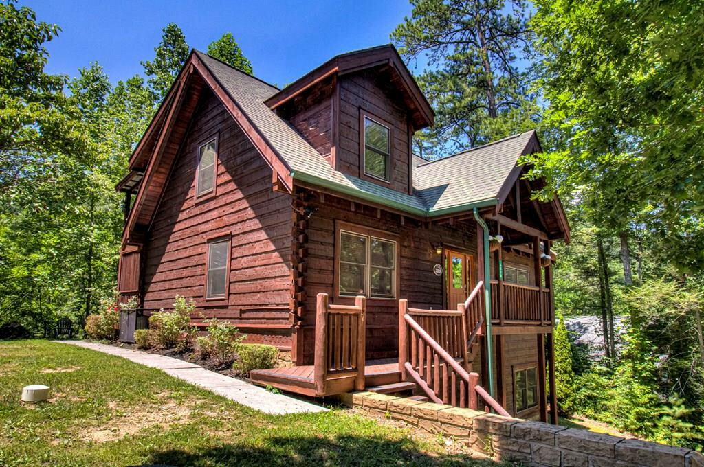 Property Photo: 3318 Covered Bridge Way TN 37862