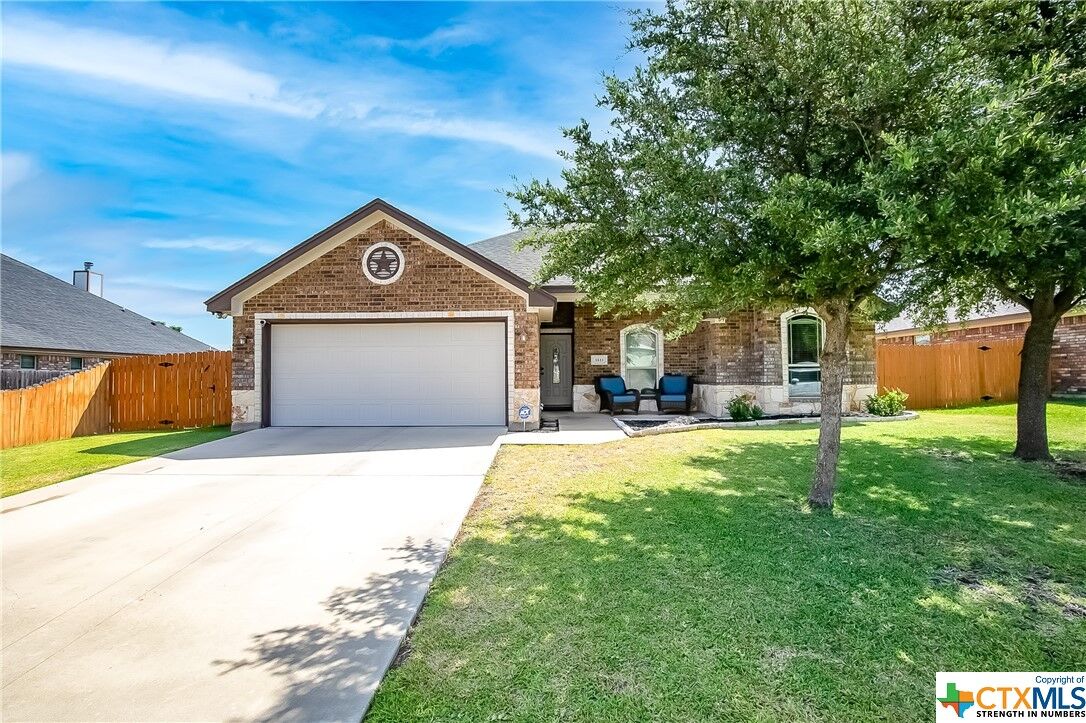 Property Photo:  1411 Loblolly Drive  TX 76548 