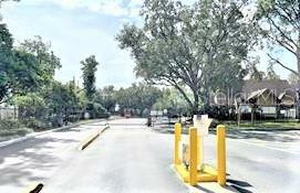 Property Photo: 300 Lakepointe Drive 304 FL 32701