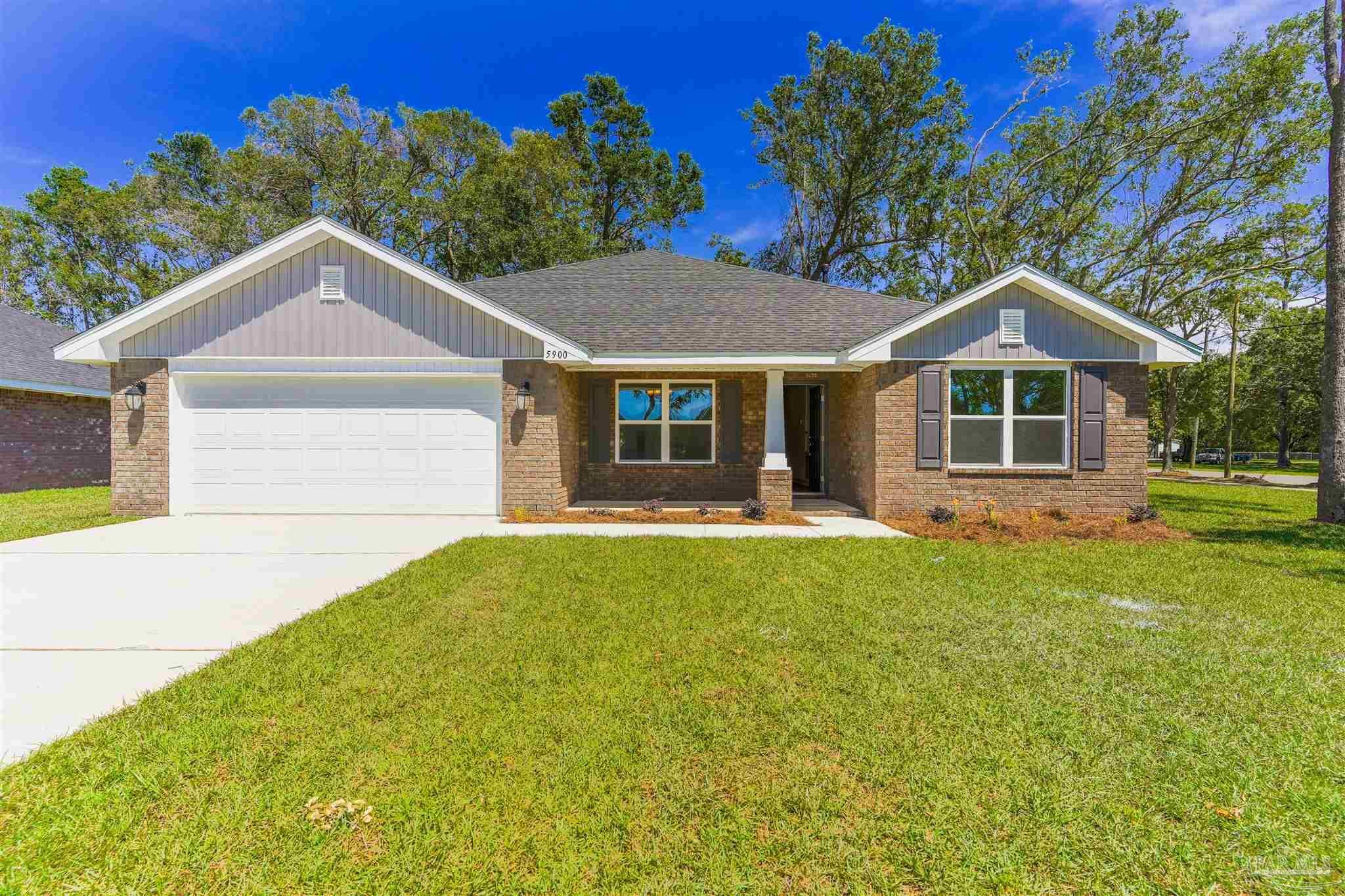 Property Photo:  1842 Praline Ln 5A  FL 32533 