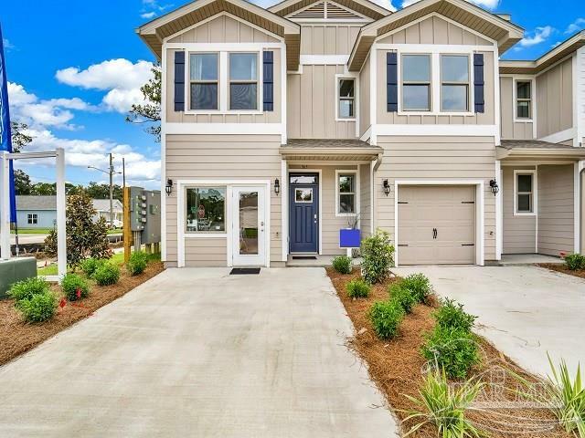 Property Photo: 9507 Nature Creek Cir FL 32526