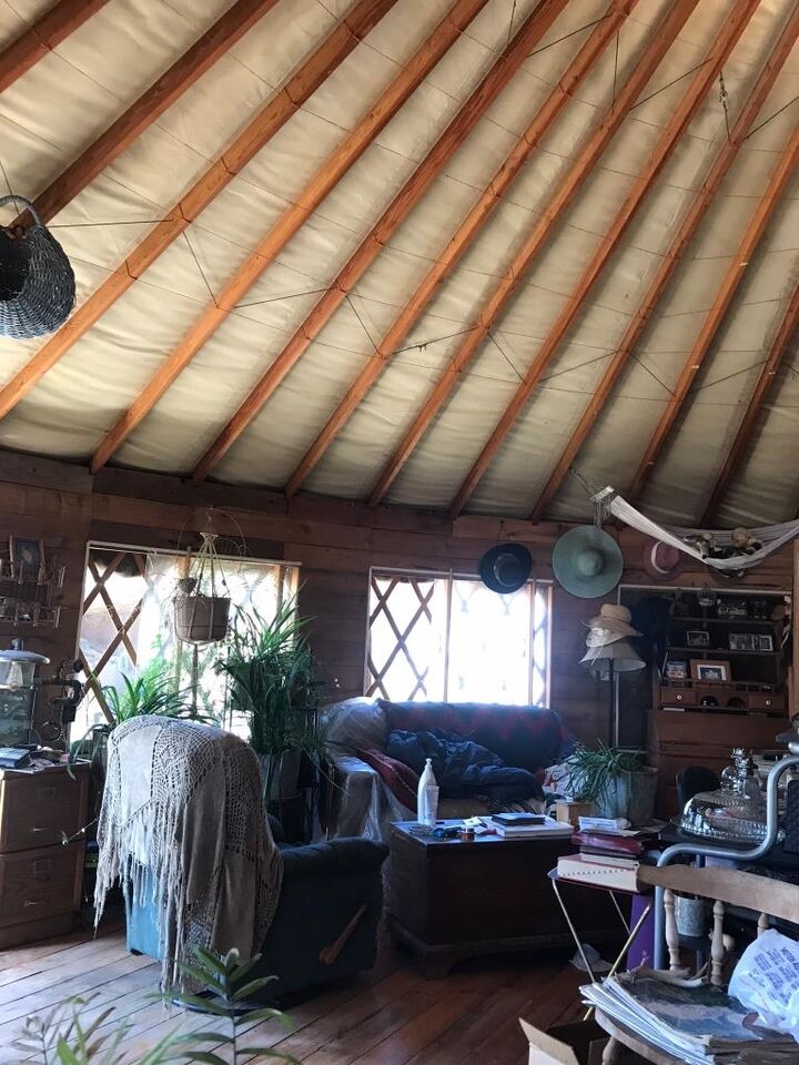 House for sale in Ford 48428 Bull Run Rd, Ford, WA 99013