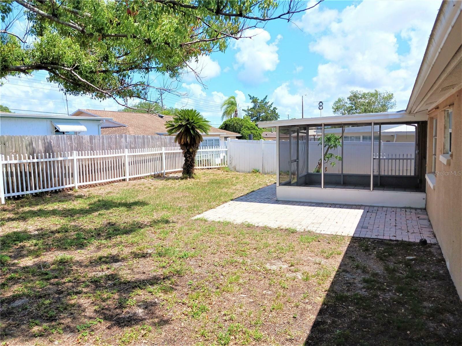 Property Photo:  3626 Cockatoo Drive  FL 34652 