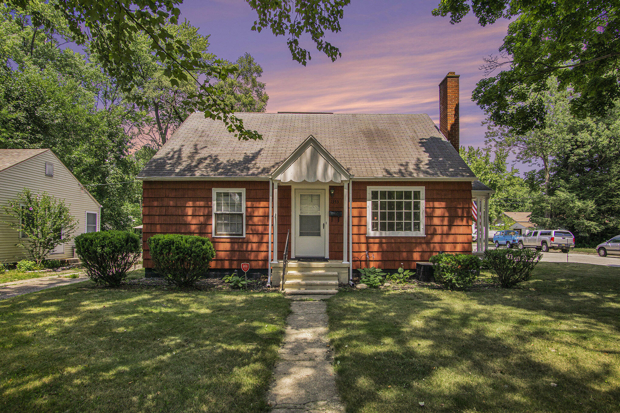 Property Photo: 1353 Sheffield Avenue MI 49120
