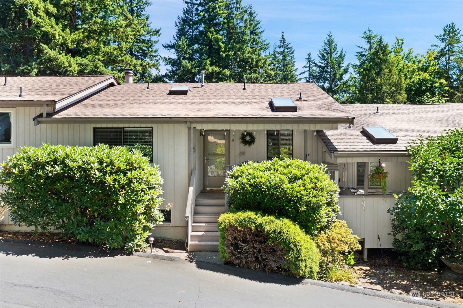 Property Photo:  11 Horizon Hill Lane 6  WA 98229 