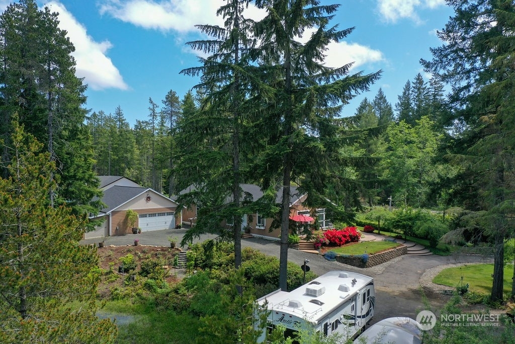 Property Photo:  201 NE Sundown Drive  WA 98588 