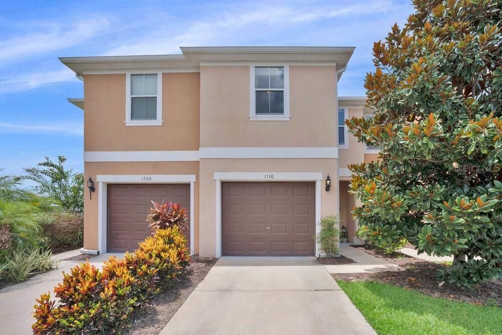 Property Photo:  1510 Chelsea Drive  FL 33897 
