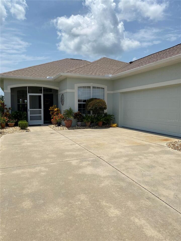 Property Photo: 17826 SE 120th Court FL 34491
