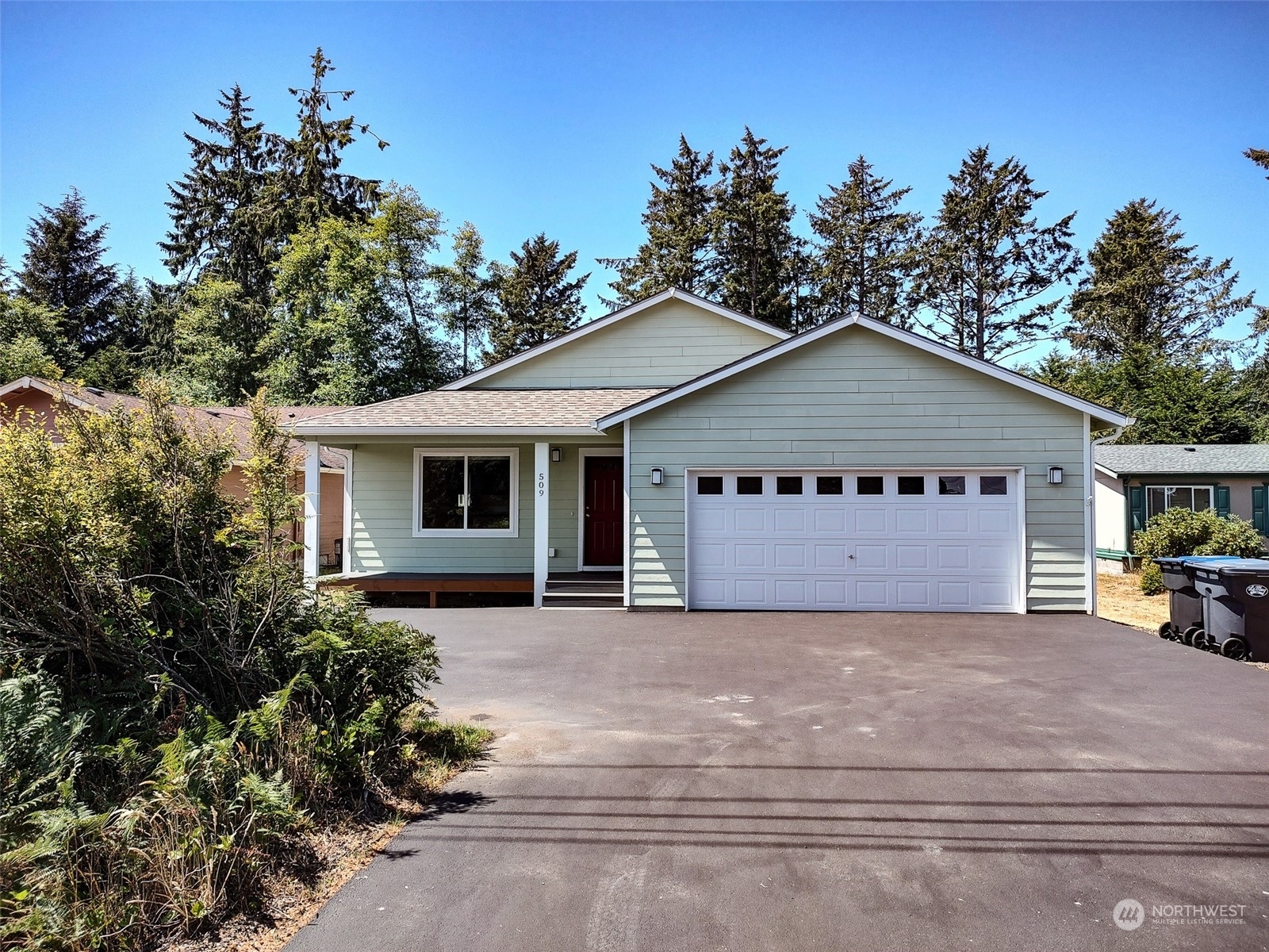 Property Photo:  509 Mt Olympus Avenue SE  WA 98569 