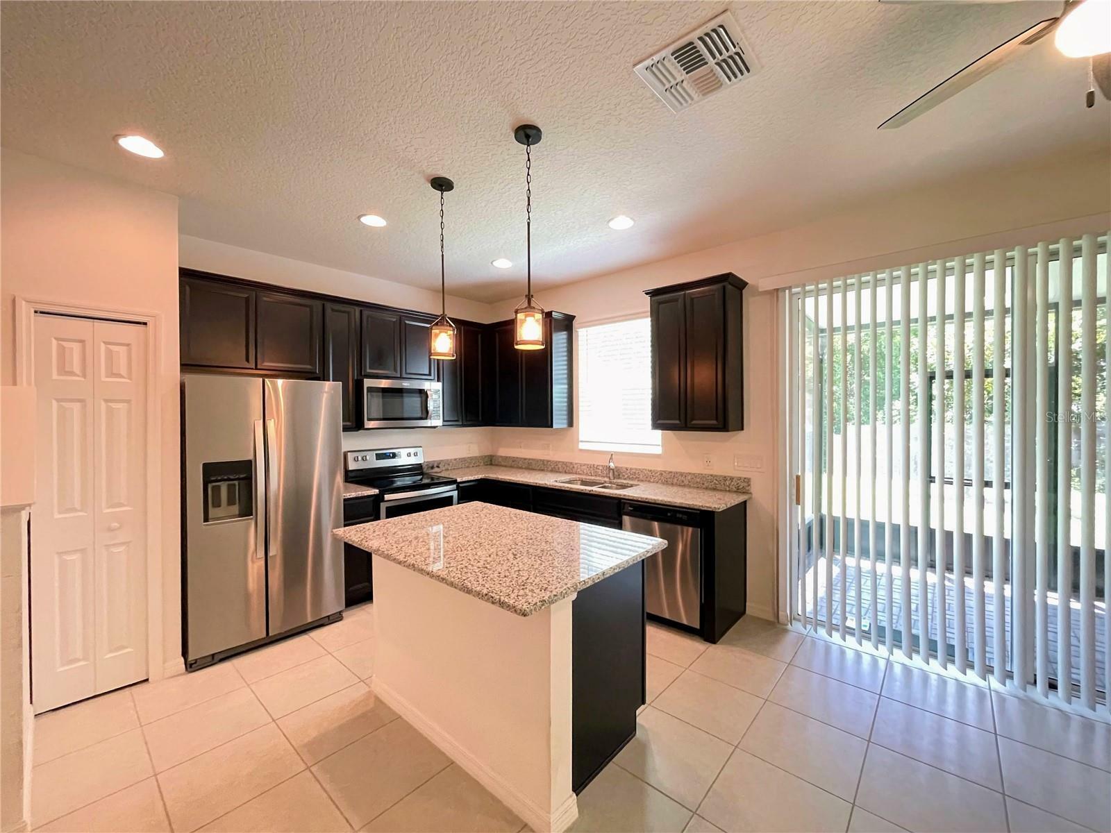 Property Photo:  4396 Gumbo Limbo Drive  FL 32822 