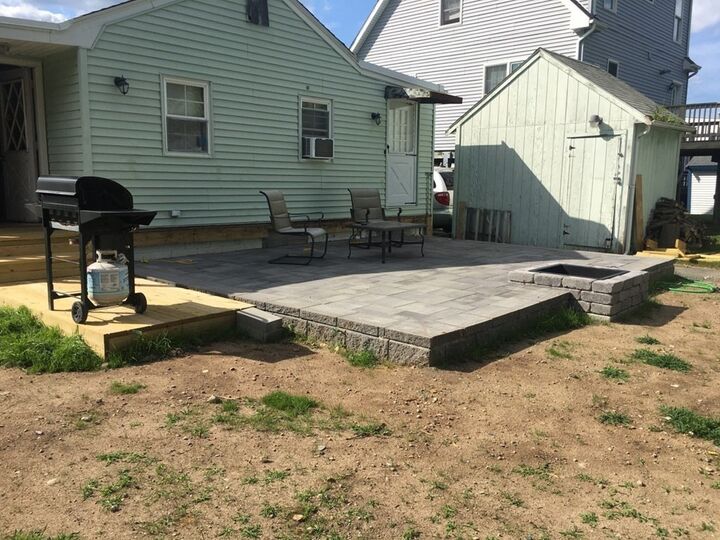 Property Photo:  27 McArthur Ln Winter  MA 02050 