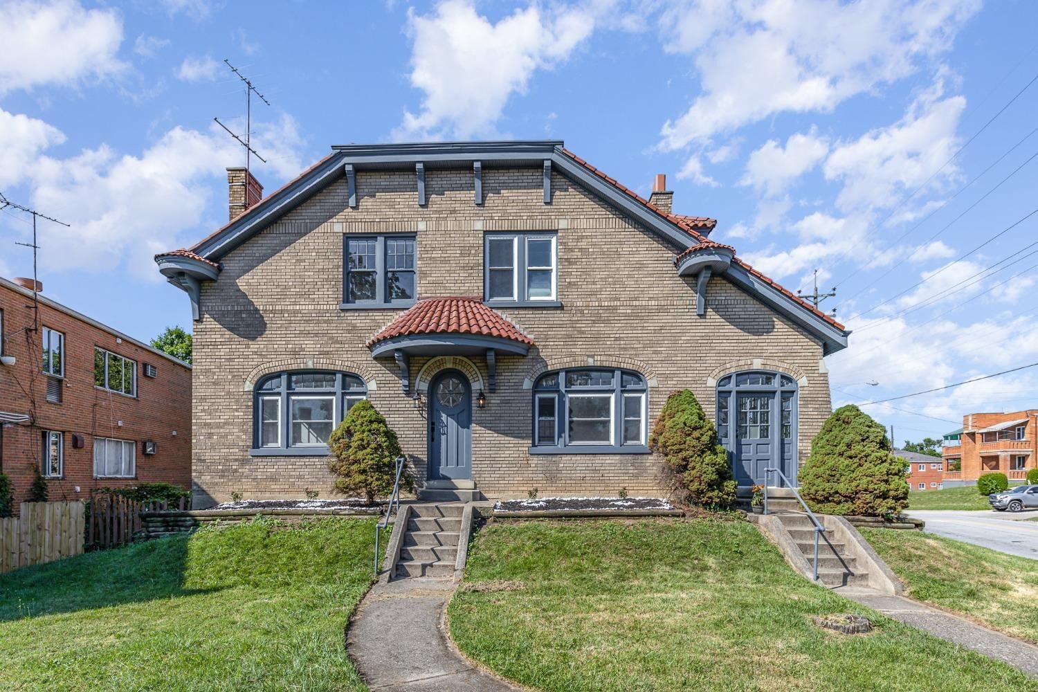 Property Photo: 4545 Glenway Ave OH 45205