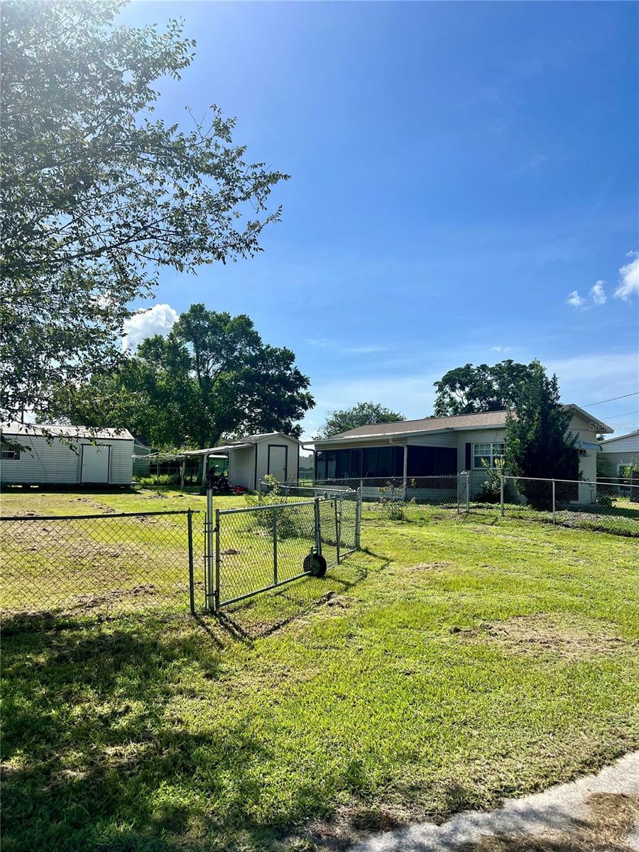 Property Photo:  12116 Patrick Street  FL 33525 