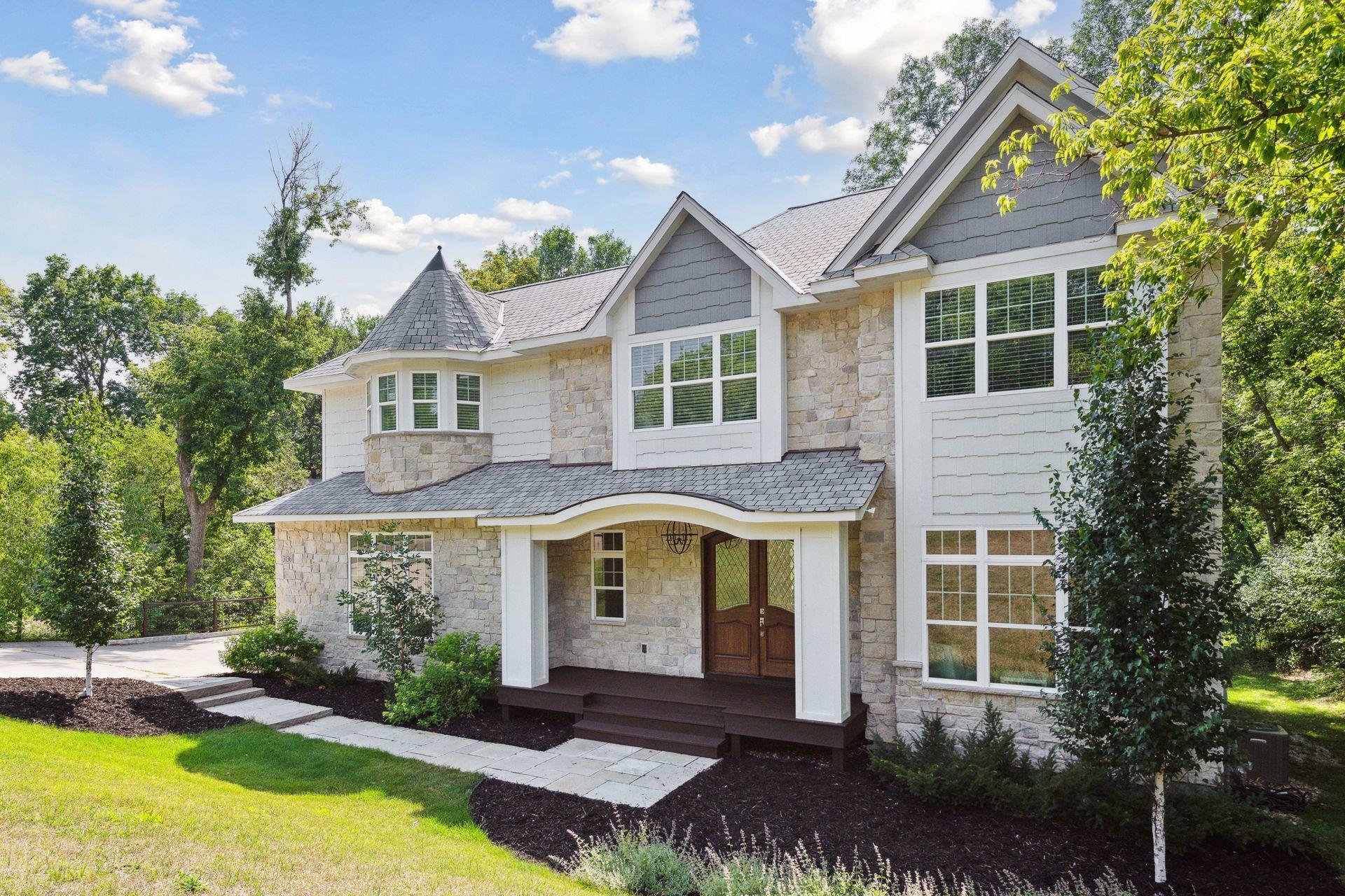 Property Photo:  3136 County Road 101 S  MN 55391 