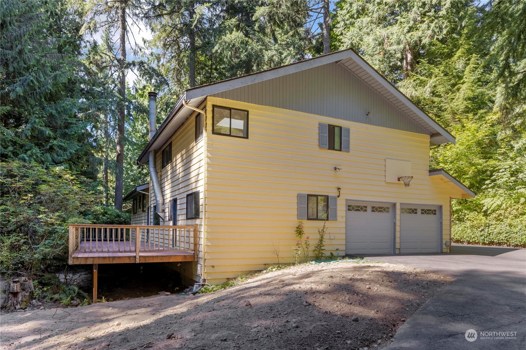 Property Photo:  14969 256th Avenue SE  WA 98027 