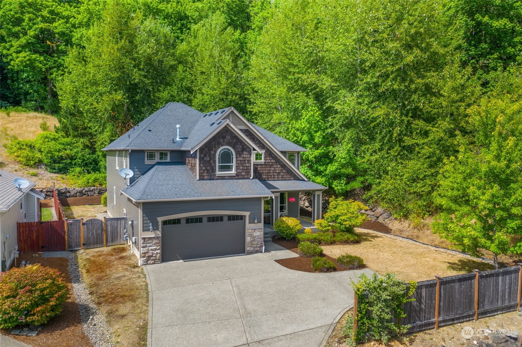 Property Photo:  1809 Vista Loop SW  WA 98512 