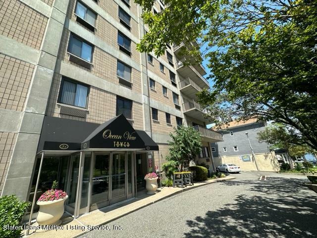 Property Photo:  31 Hylan Blvd 2B  NY 10305 