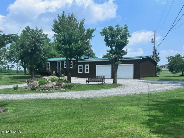 Property Photo:  185 Fiske Rd Road  PA 16639 