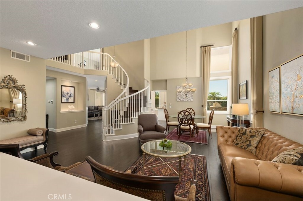 Property Photo: 20 Celonova Place CA 92610