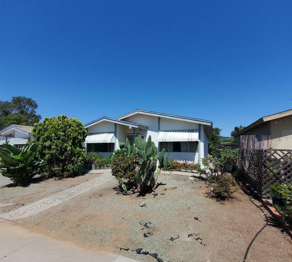 Property Photo:  1635 Calle Dulce  CA 92084 