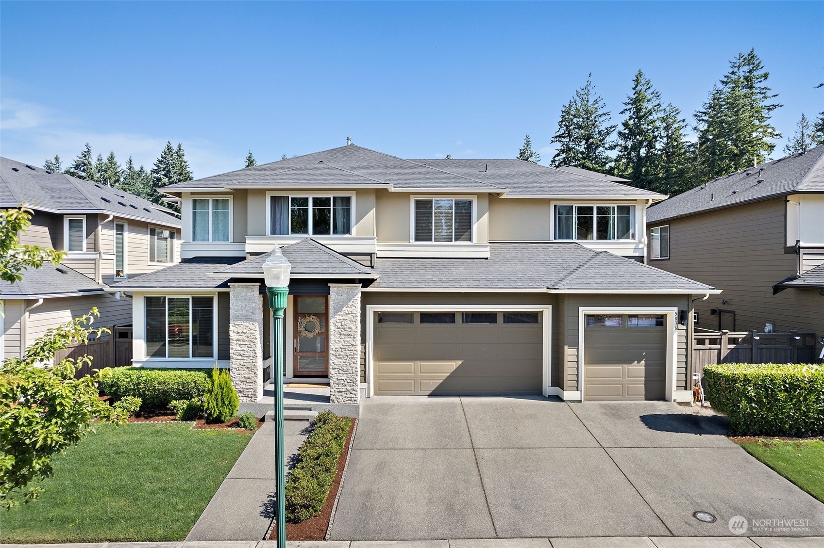 Property Photo:  5836 S 326th Court  WA 98001 