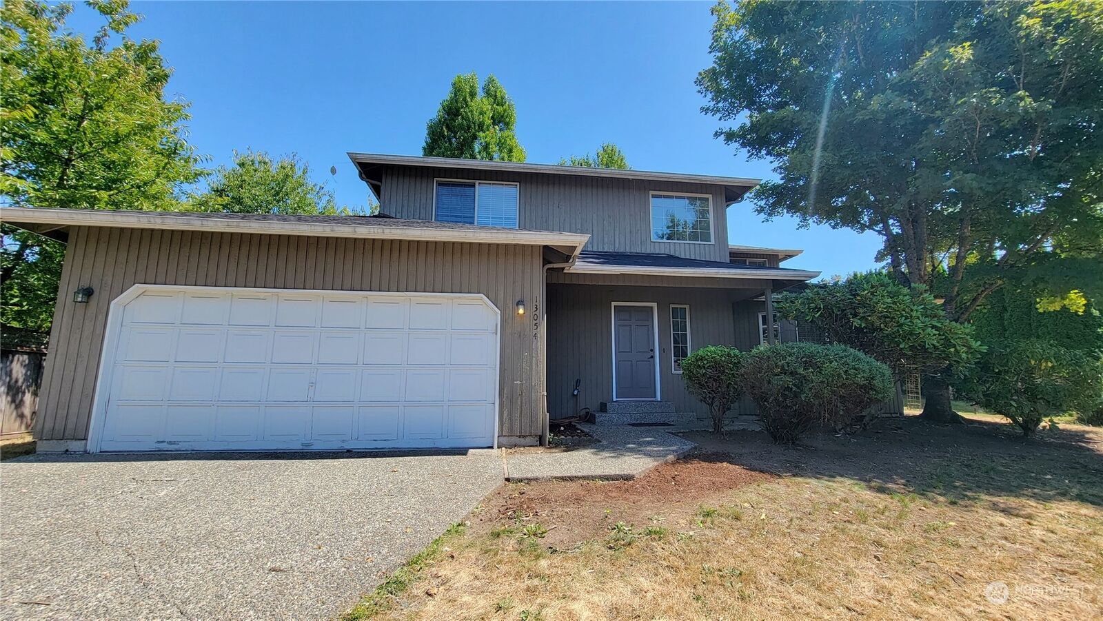 Property Photo: 13054 35th Avenue NE WA 98125