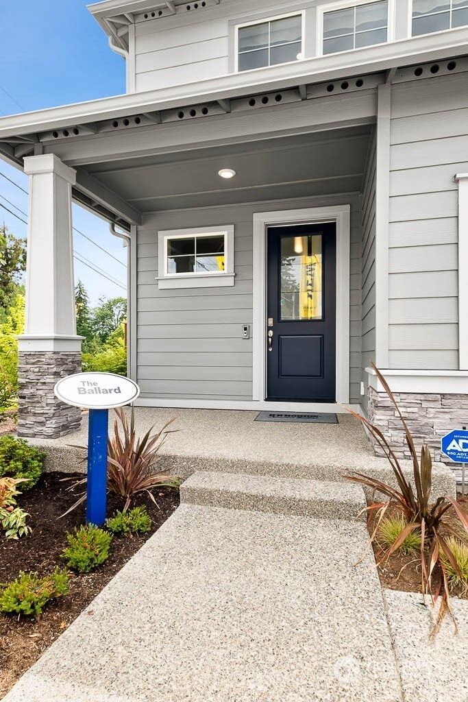 Property Photo: 2816 194th Place SE F20 WA 98012