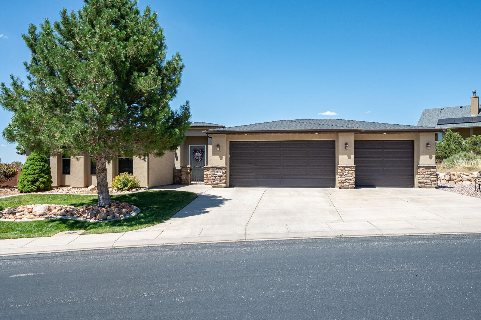 Property Photo:  2079 N Lumberjack Way  UT 84721
