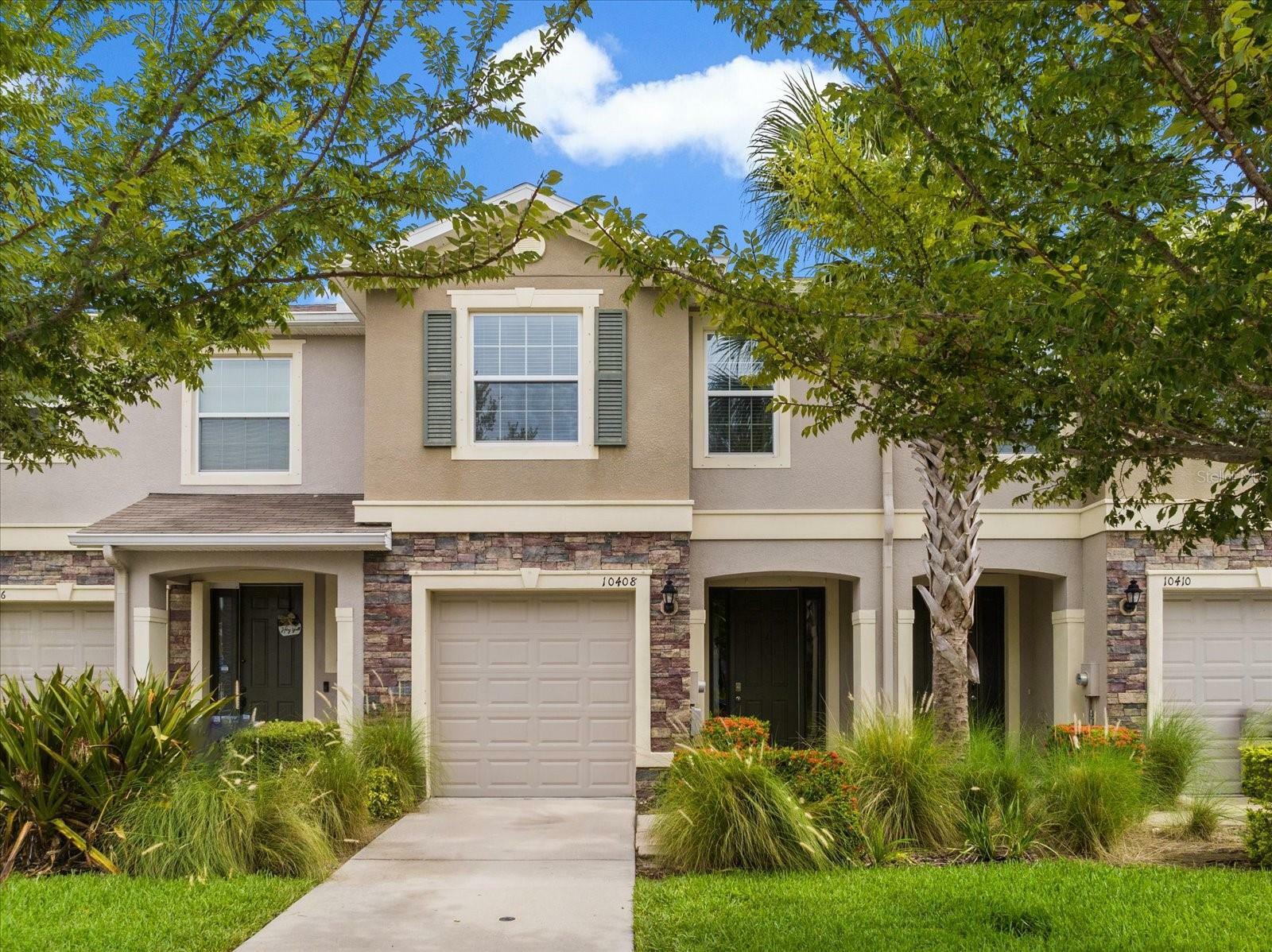 Property Photo:  10408 Yellow Spice Court  FL 33578 