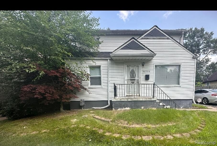 Property Photo:  16590 Wormer  MI 48219 