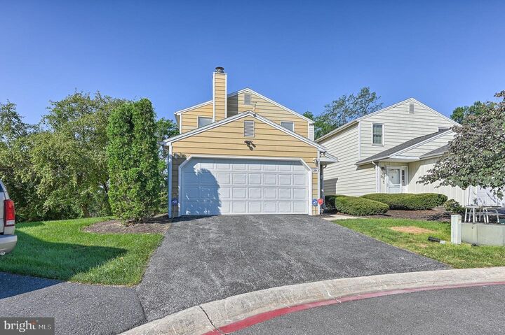 2255 Highland Circle  Harrisburg PA 17110 photo