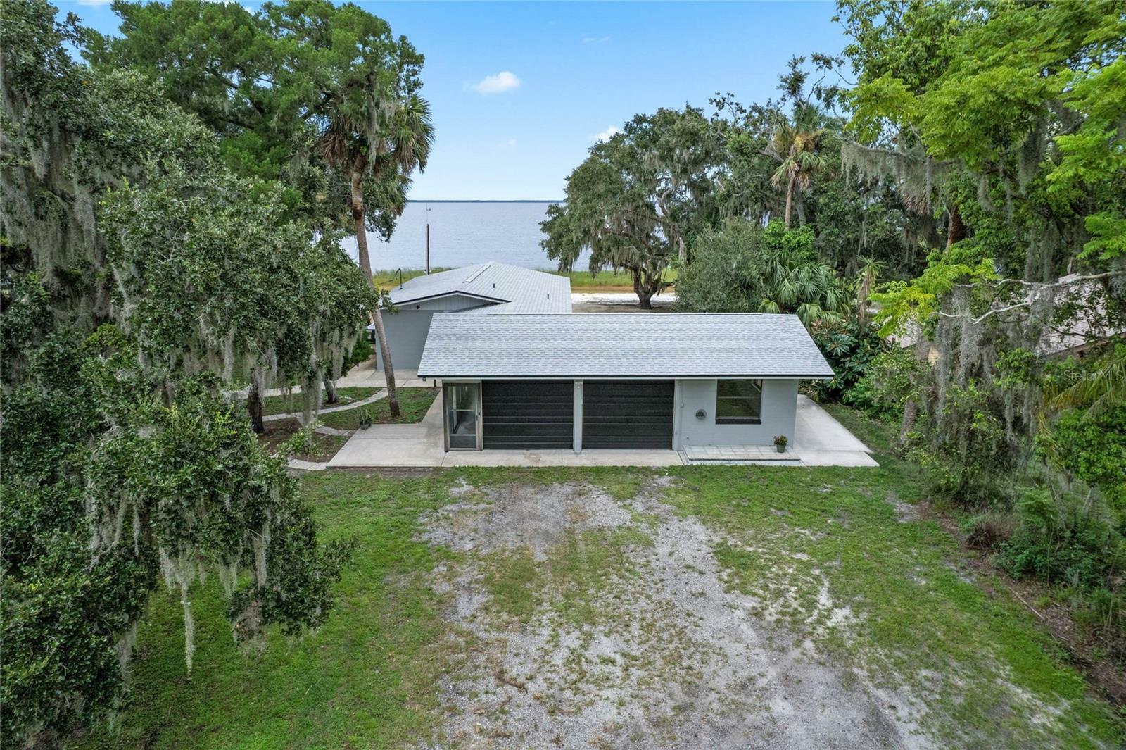 Property Photo: 2484 Fort Lane Road FL 32732