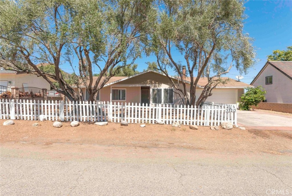 Property Photo:  33215 Tetterington Street  CA 92530 