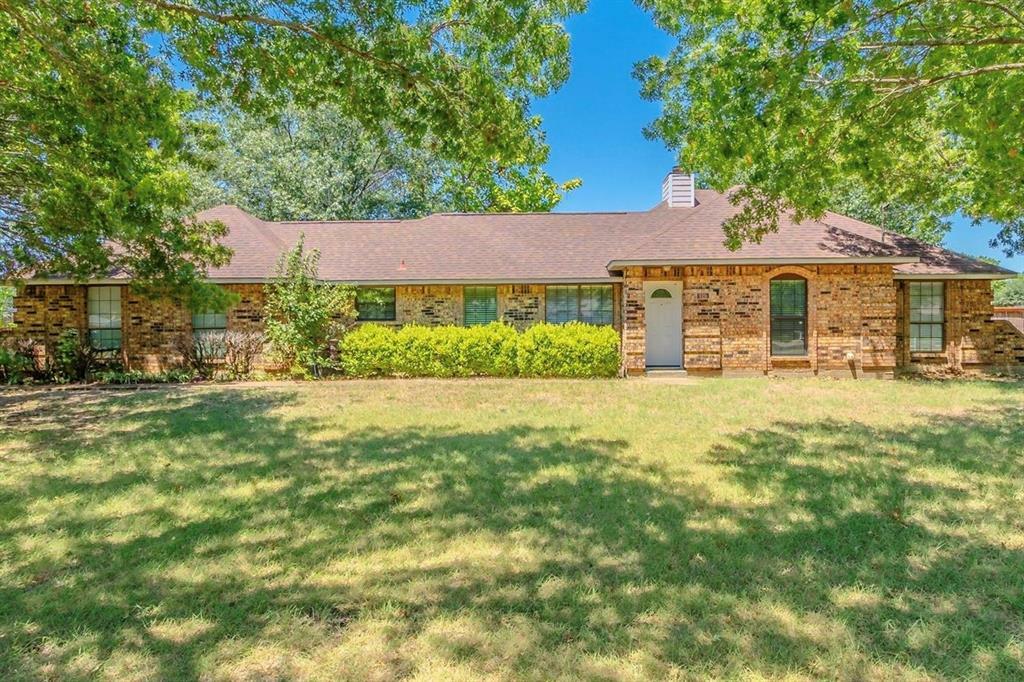 Property Photo:  125 Jason Drive  TX 75154 