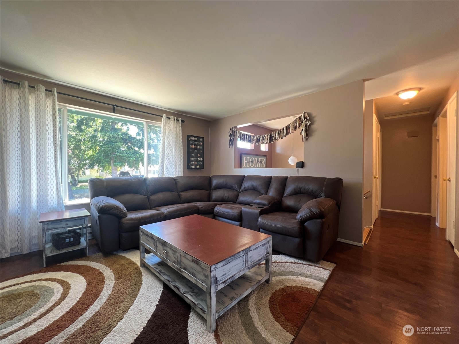 Property Photo:  1023 Ridgeway Drive  WA 98277 