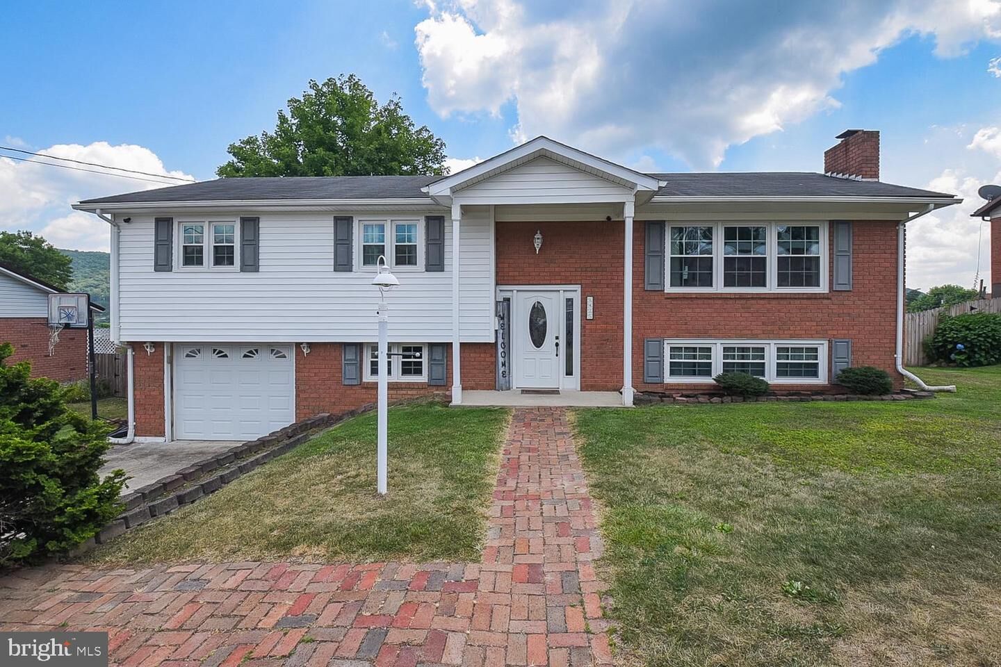 Property Photo:  1425 Funderburg Street  WV 26726 