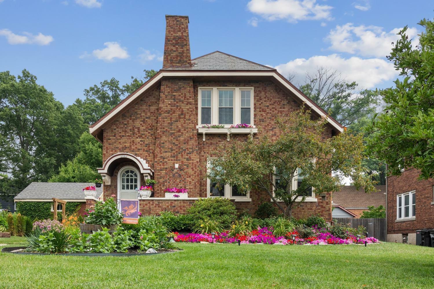 Property Photo: 2982 Lischer Ave OH 45211