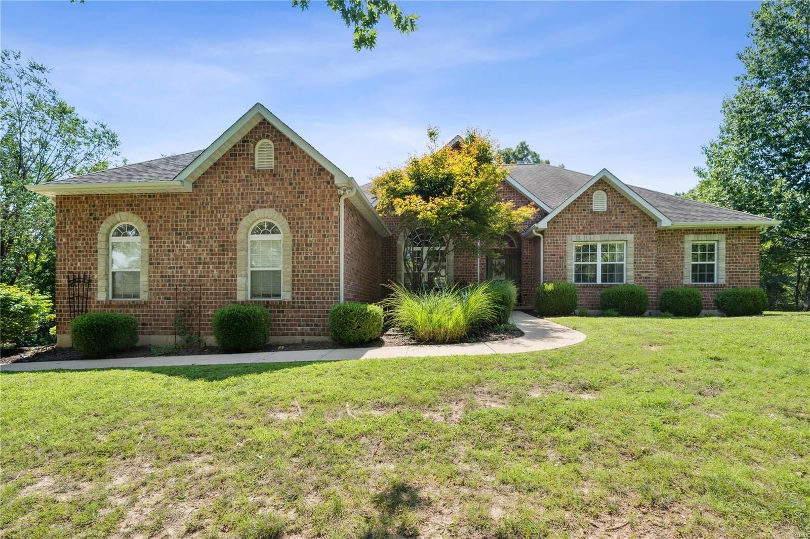 Property Photo:  11 Camelot Court  MO 63049 