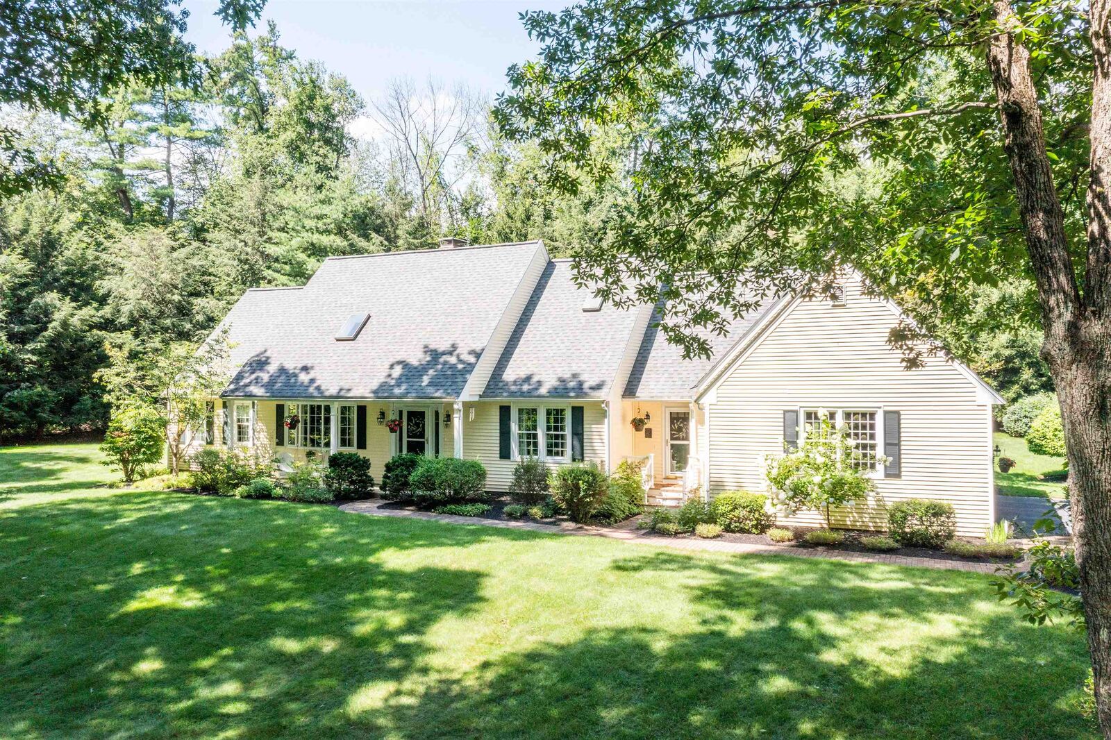 Property Photo:  5 Washington Road  NH 03811 