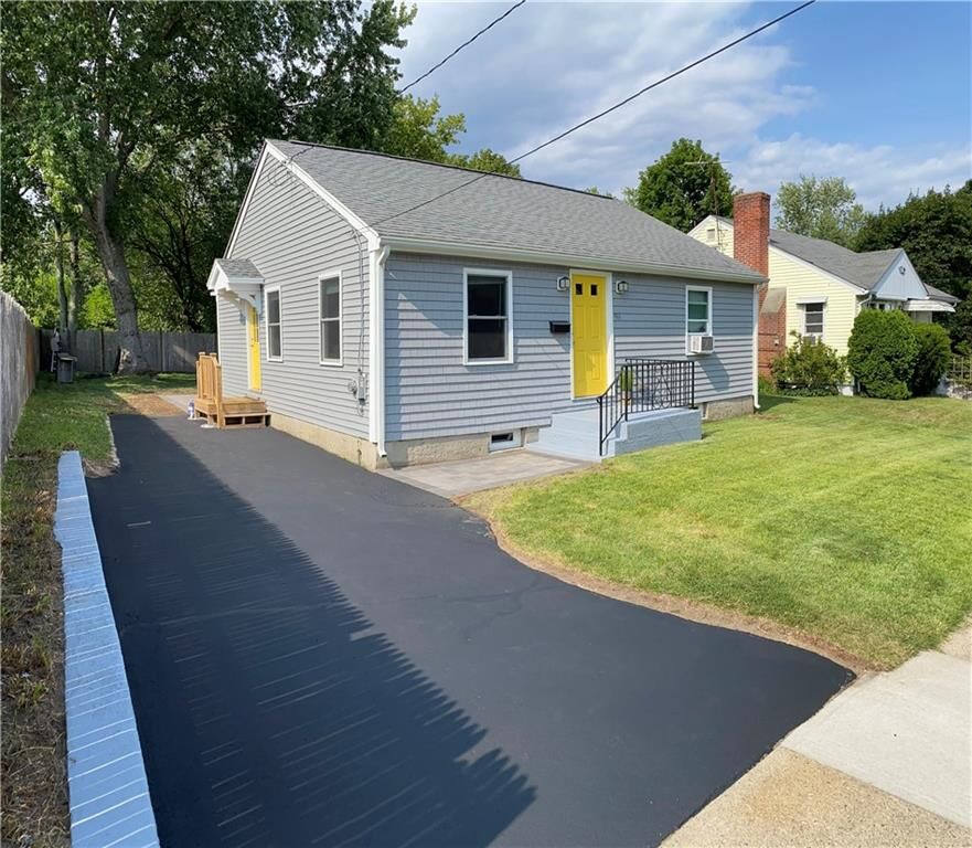 Property Photo: 96 Burnside Av RI 02915