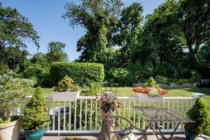 Property Photo:  40 Driftway 16  MA 02066 