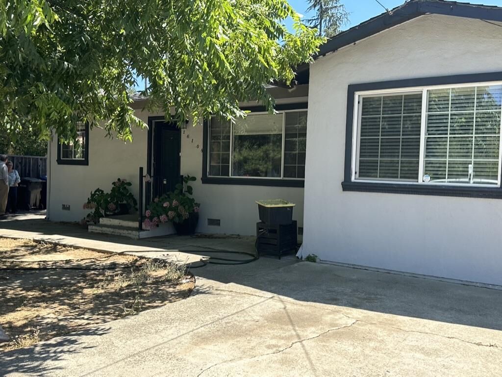 Property Photo: 16108 Mays Avenue CA 95030