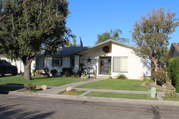 848 N Arbor Drive  Tulare CA 93274 photo