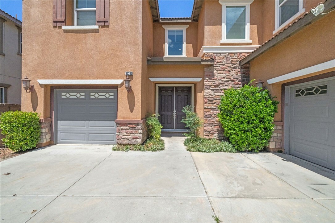 Property Photo:  30383 Lamplighter Lane  CA 92584 