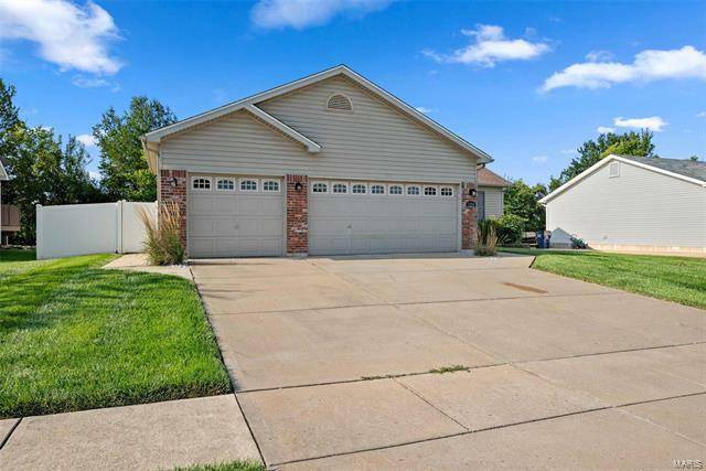 Property Photo: 120 Lake Tucci Circle MO 63390