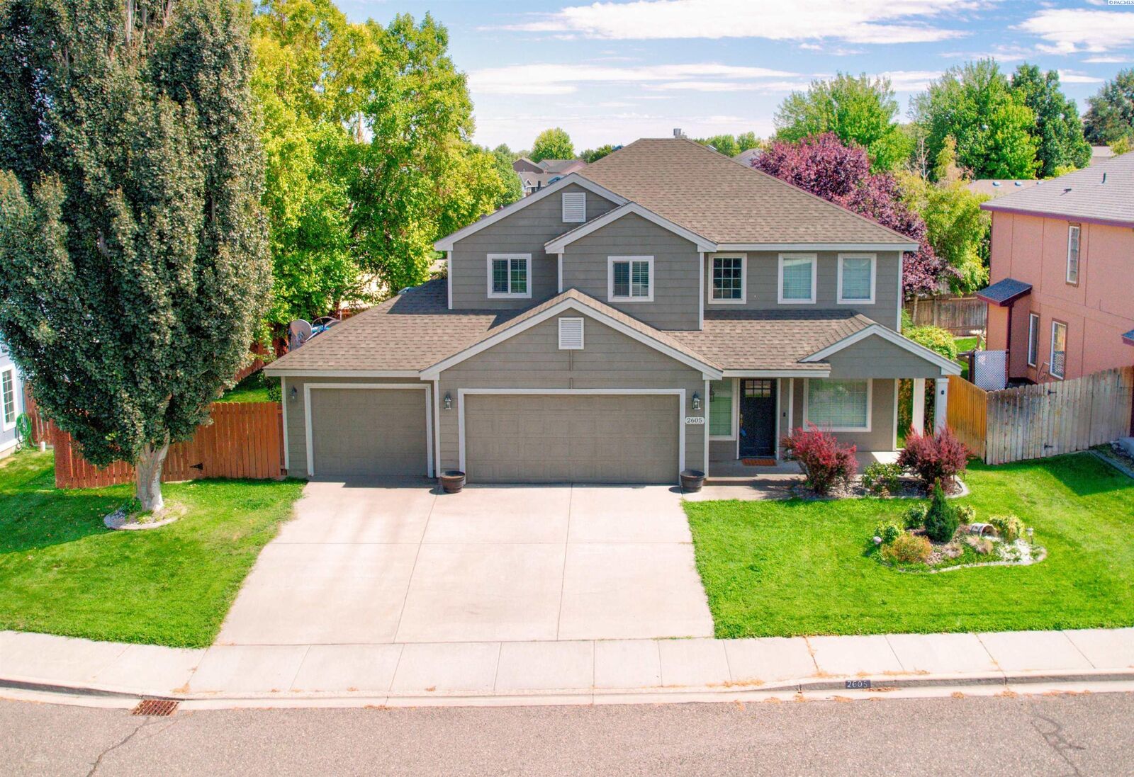 Property Photo: 2605 W 32nd Ct WA 99337