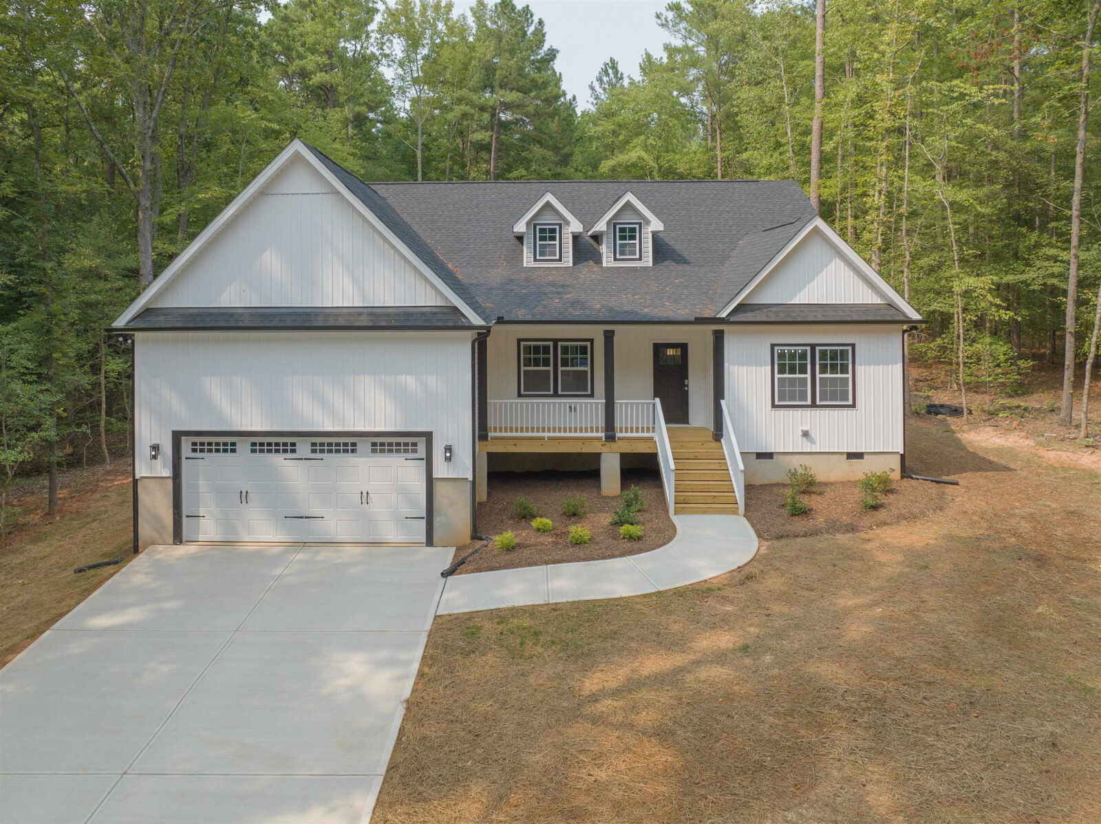 Property Photo: 108 White Horse Drive NC 27549