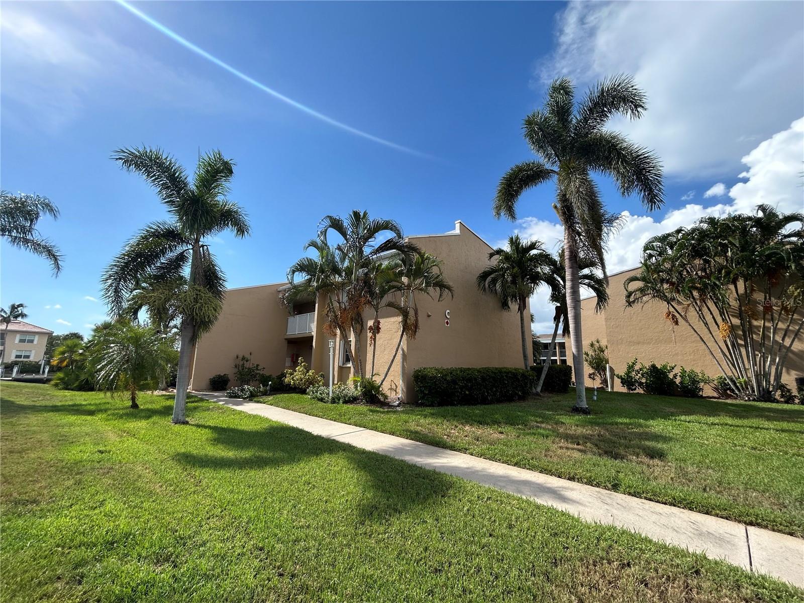Property Photo: 3251 White Ibis Ct C1 FL 33950