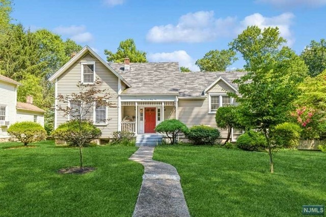 539 Haworth Avenue  Haworth NJ 07641 photo